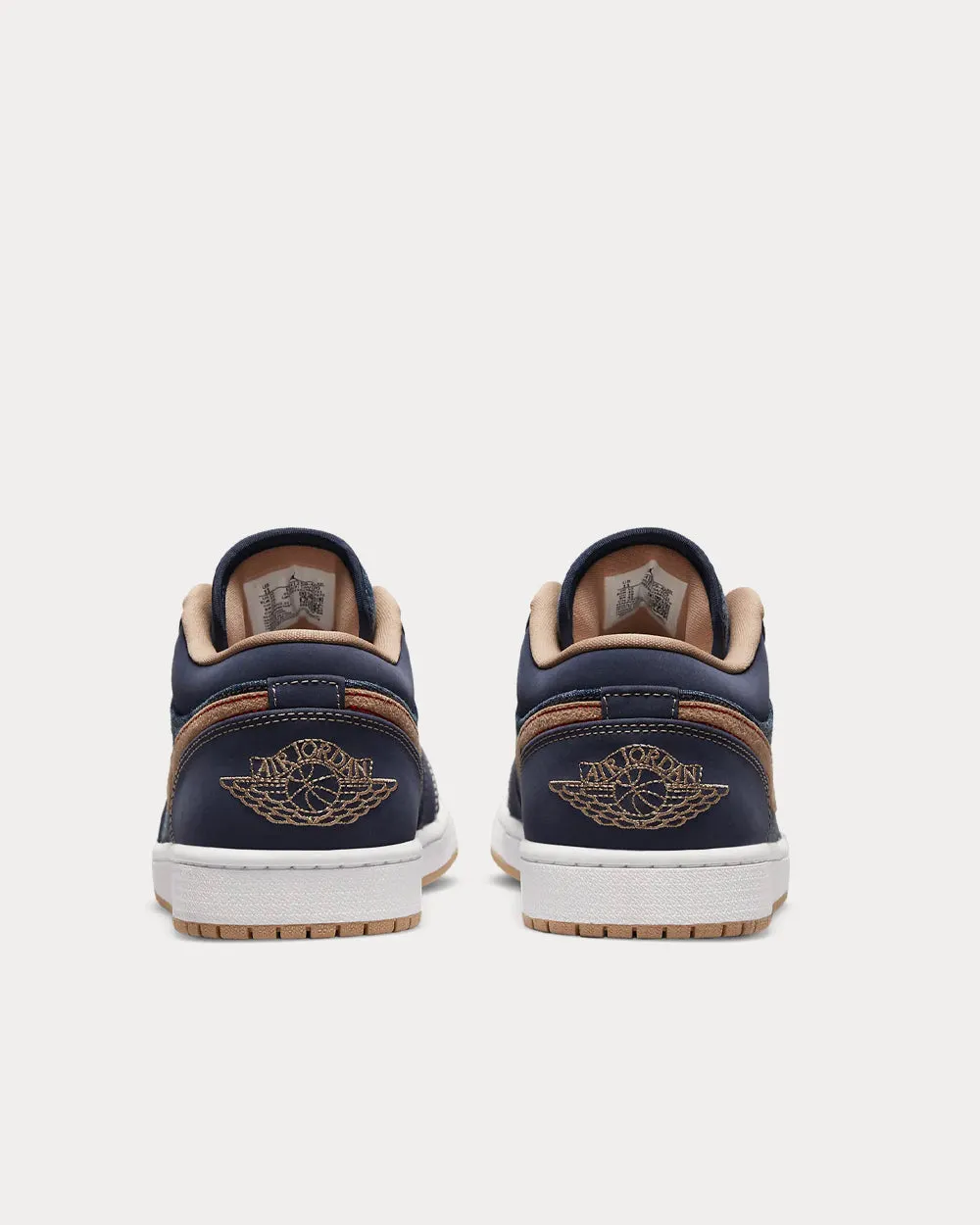 Air Jordan 1 Low SE Midnight Navy / University Red / White / Hemp Low Top Sneakers