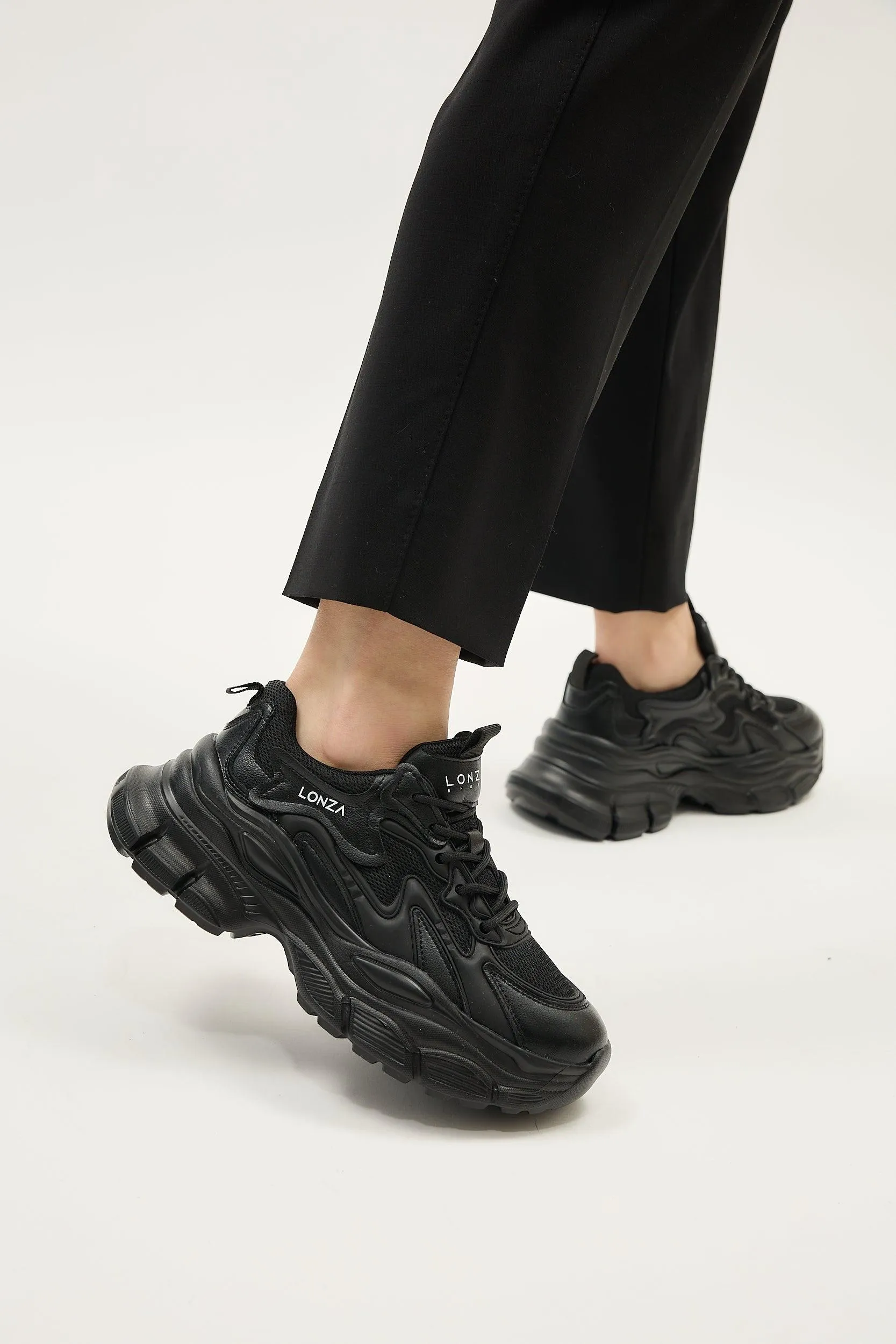 Alba Black