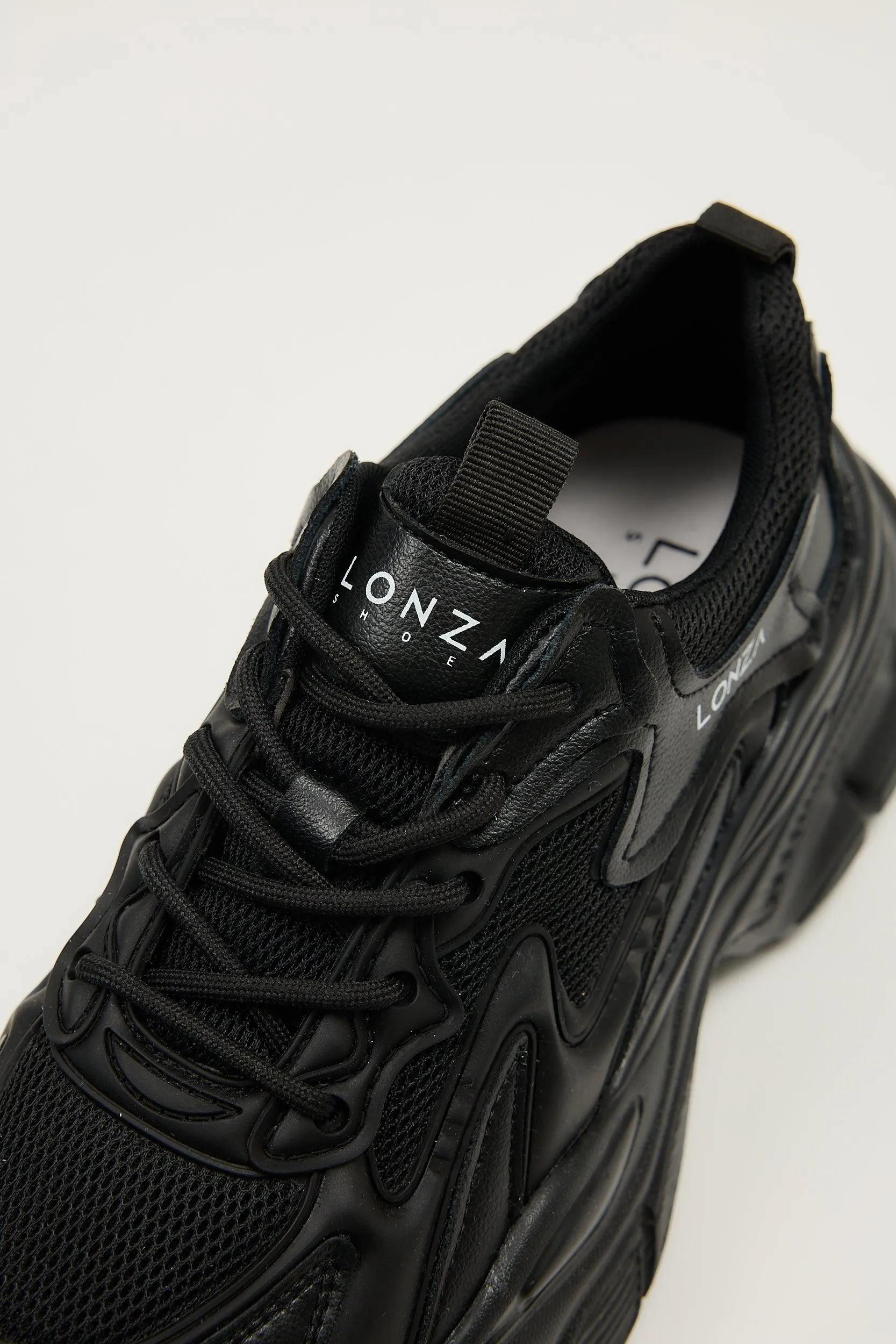 Alba Black