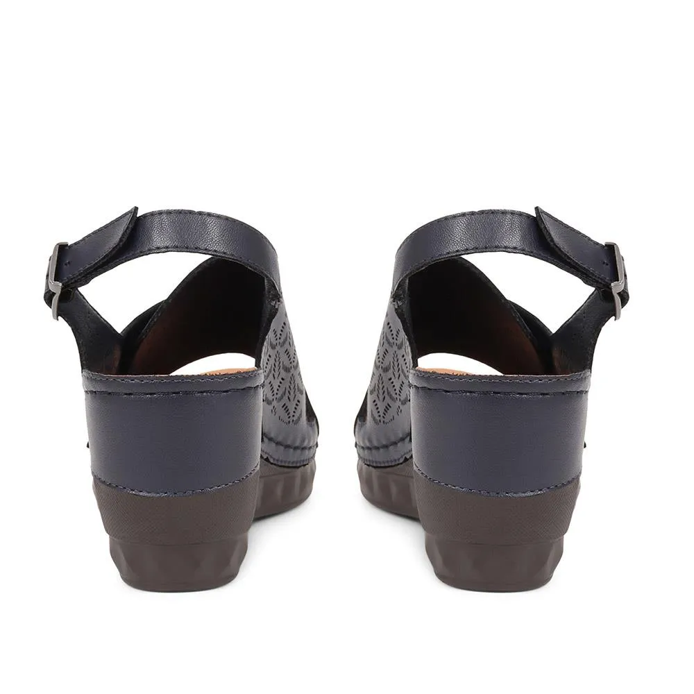 Ankle Strap Wedge Sandals - WLIG37005 / 323 587