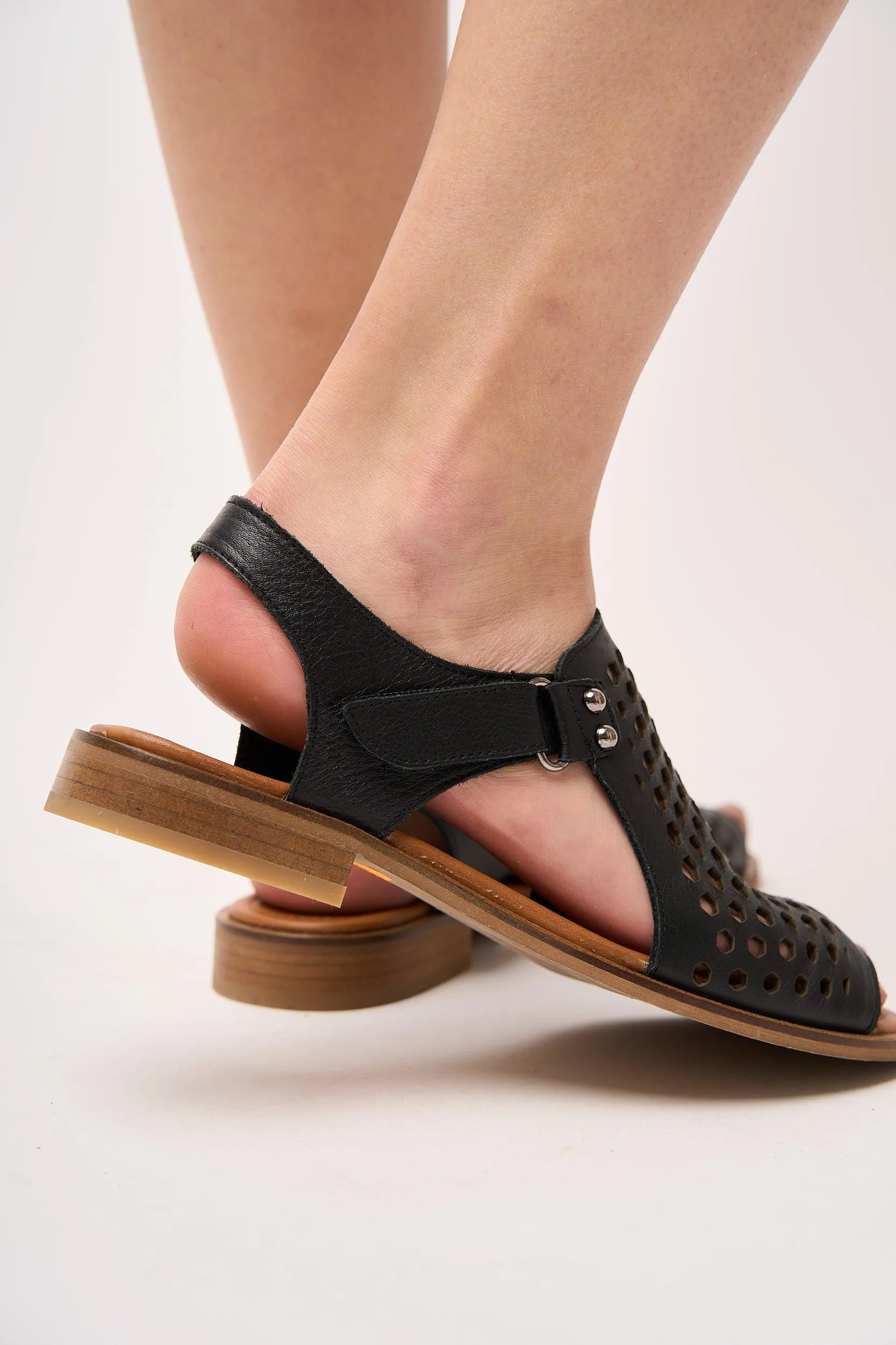 Comfelle Black