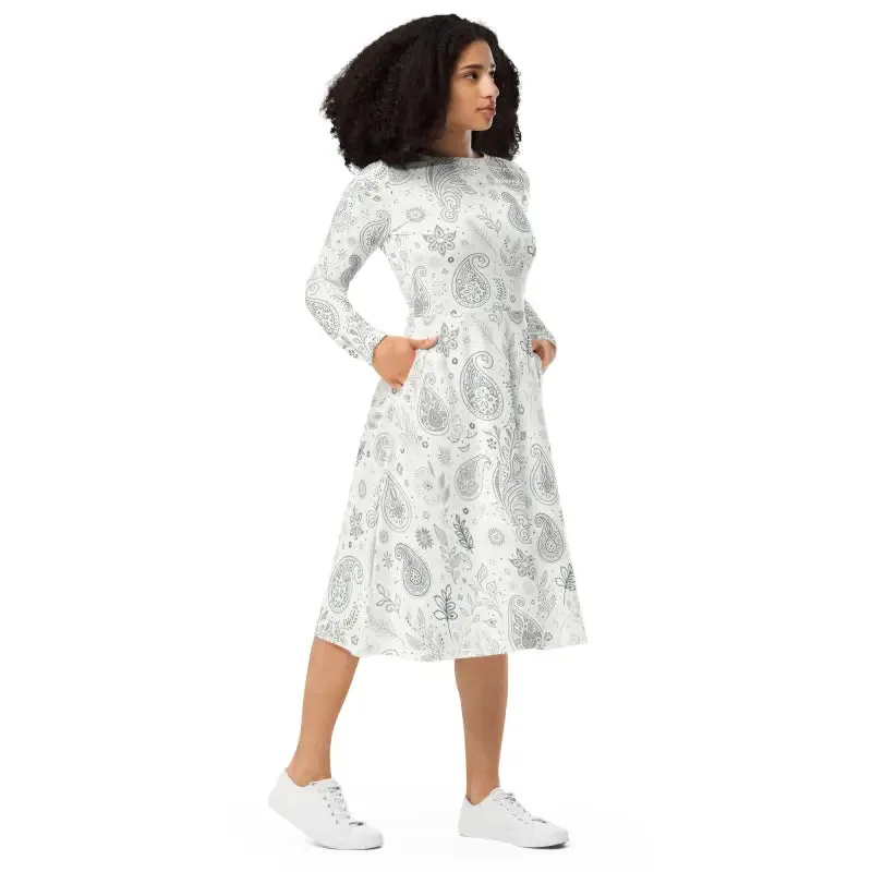 Floral Fantasy Midi Dress with Fitted Waist