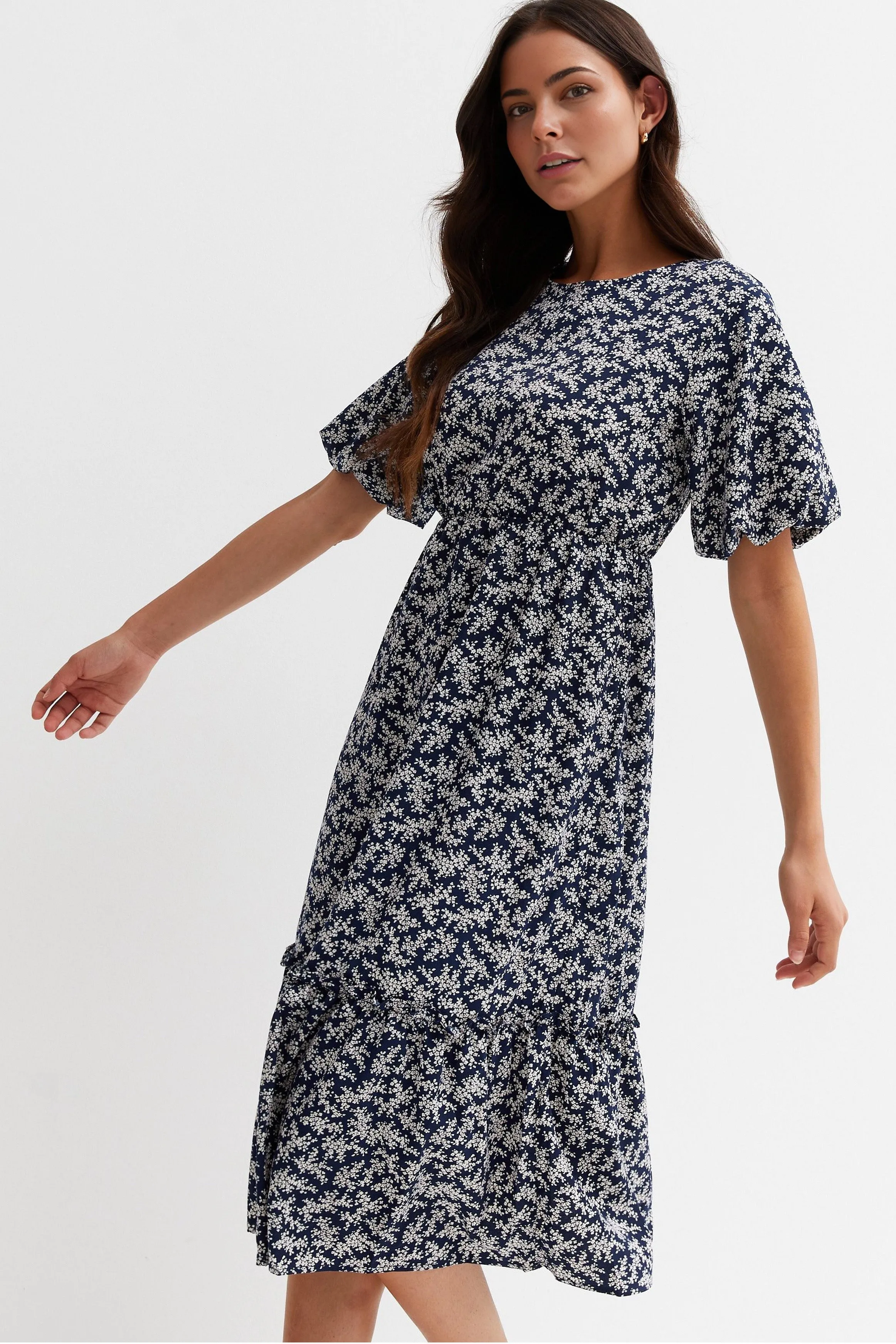 Floral Print Tiered Midi Dress