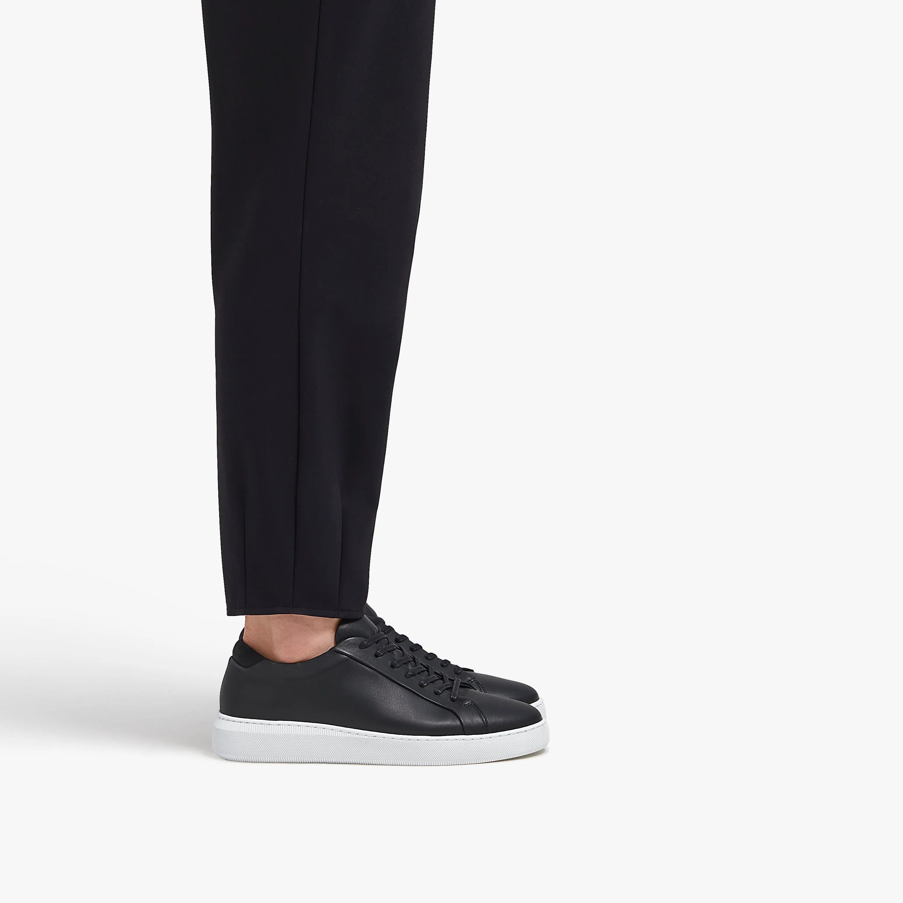 Series 8 Double Black Leather Womens