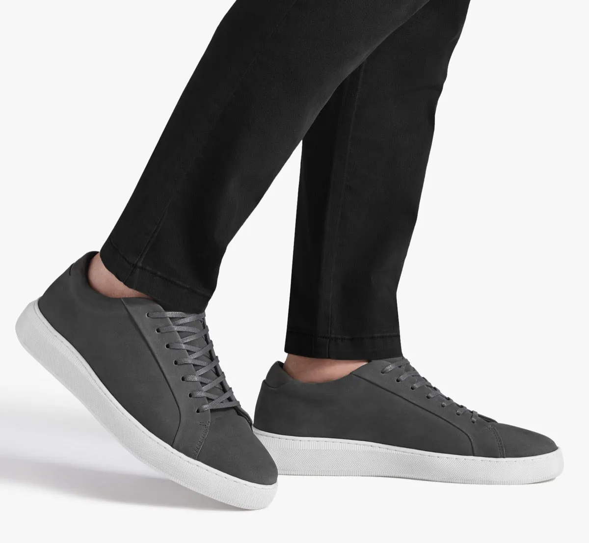 Series 8 Double Iron Nubuck Mens
